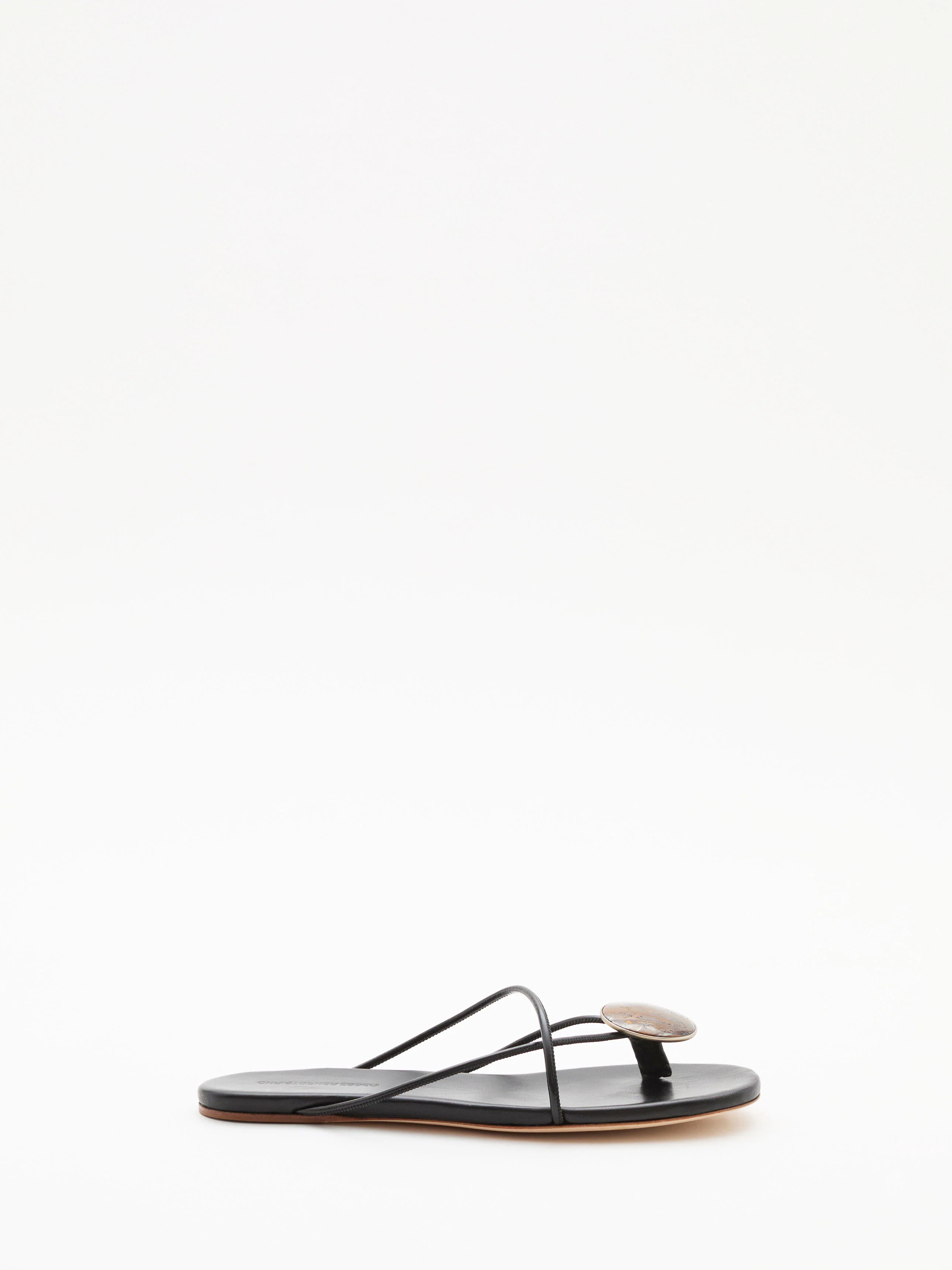 Doma Stoned Flat