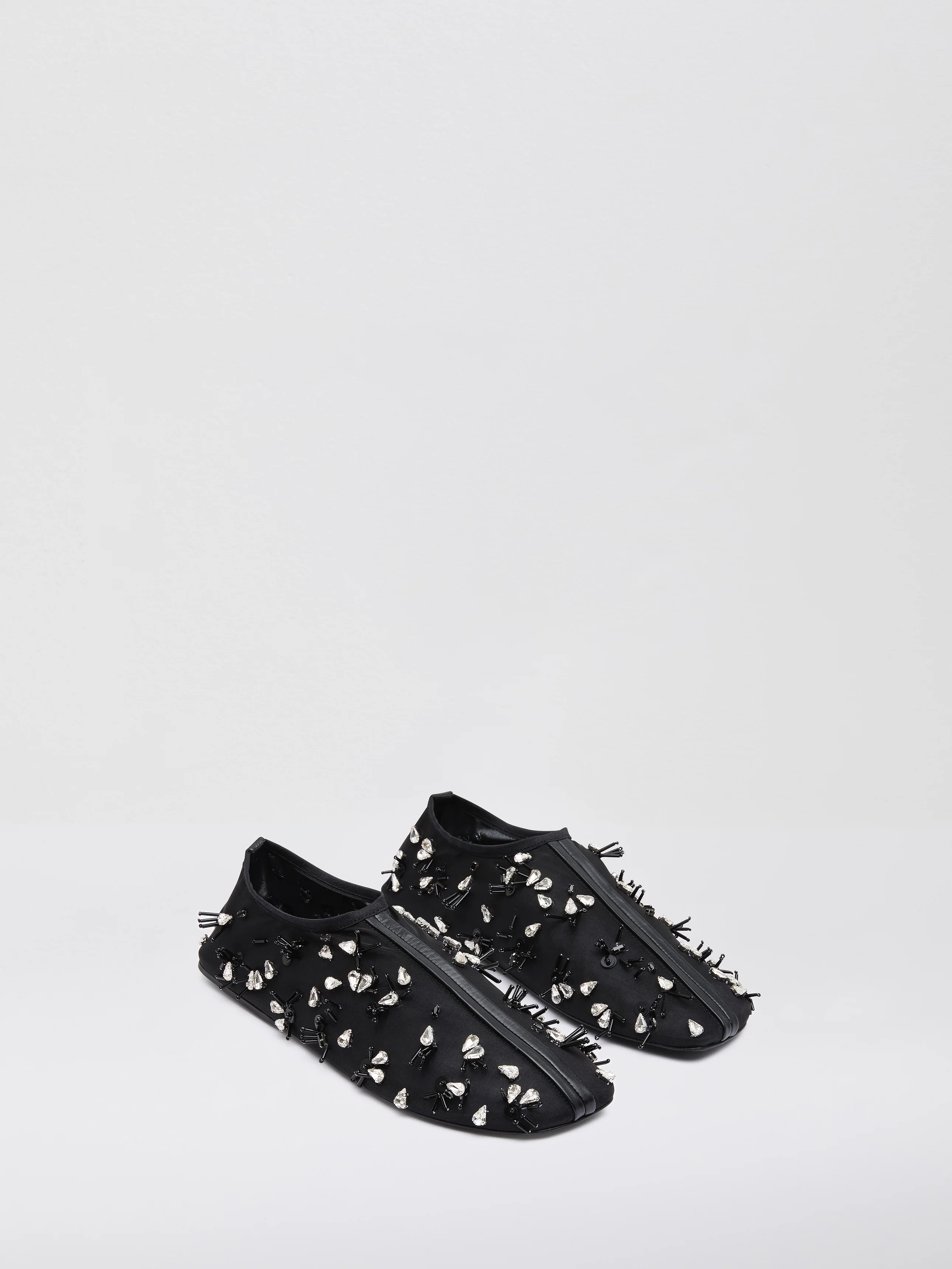 Frosted Beaded Mesh Flat - Image 2