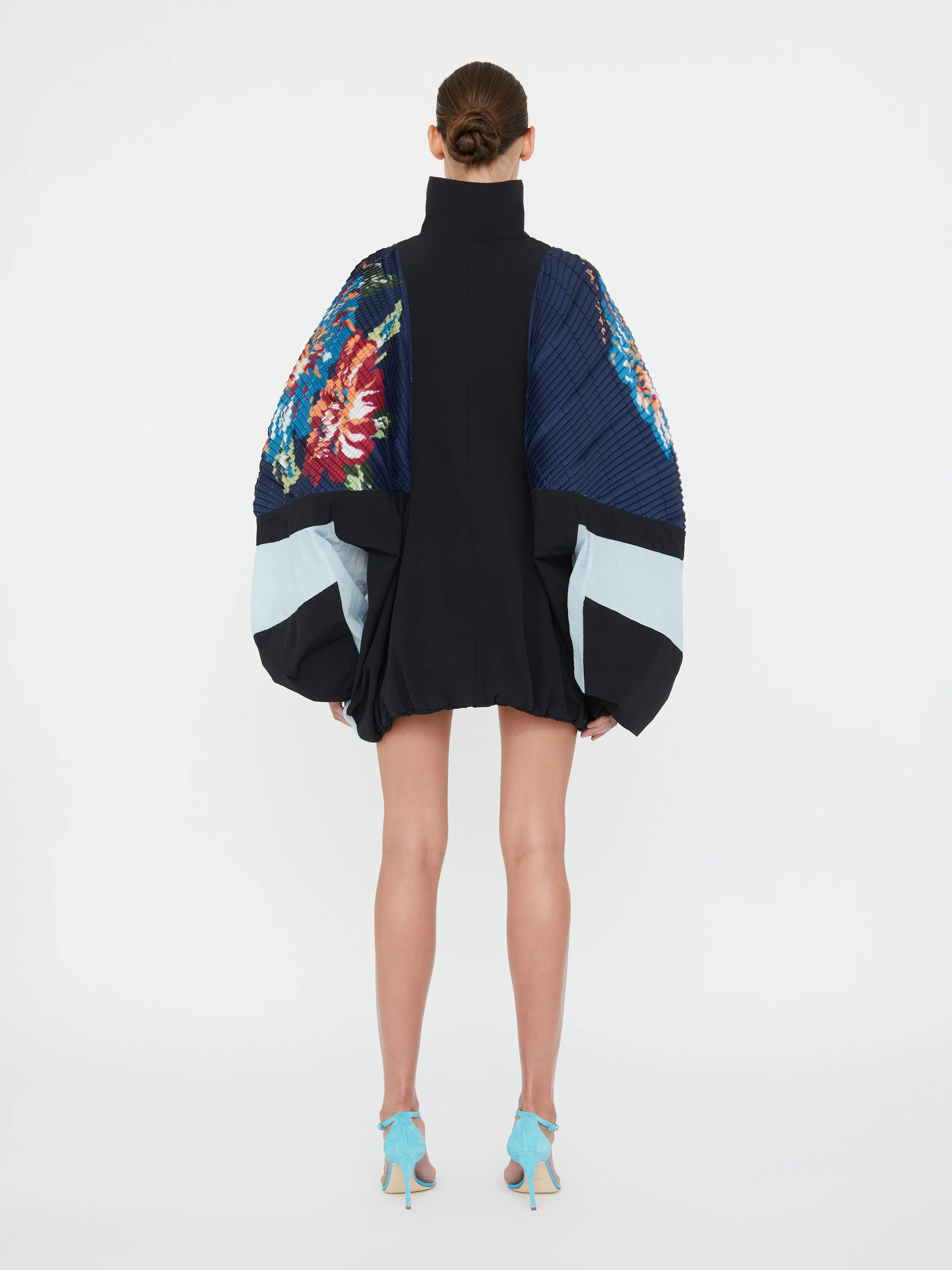 Hibiscus 2 Way Pleated Spray Jacket - Image 5