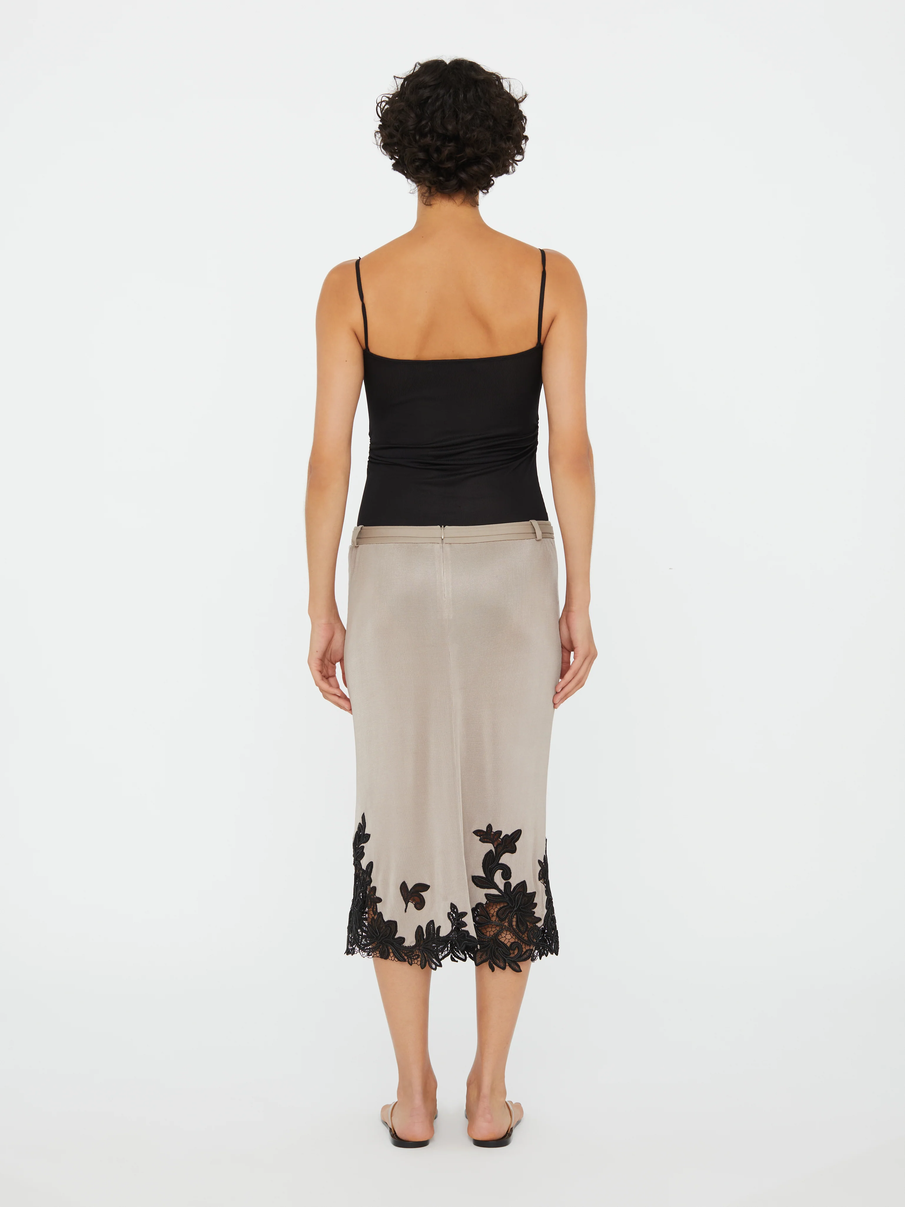 Hibiscus Embroidered Rib Skirt - Image 4