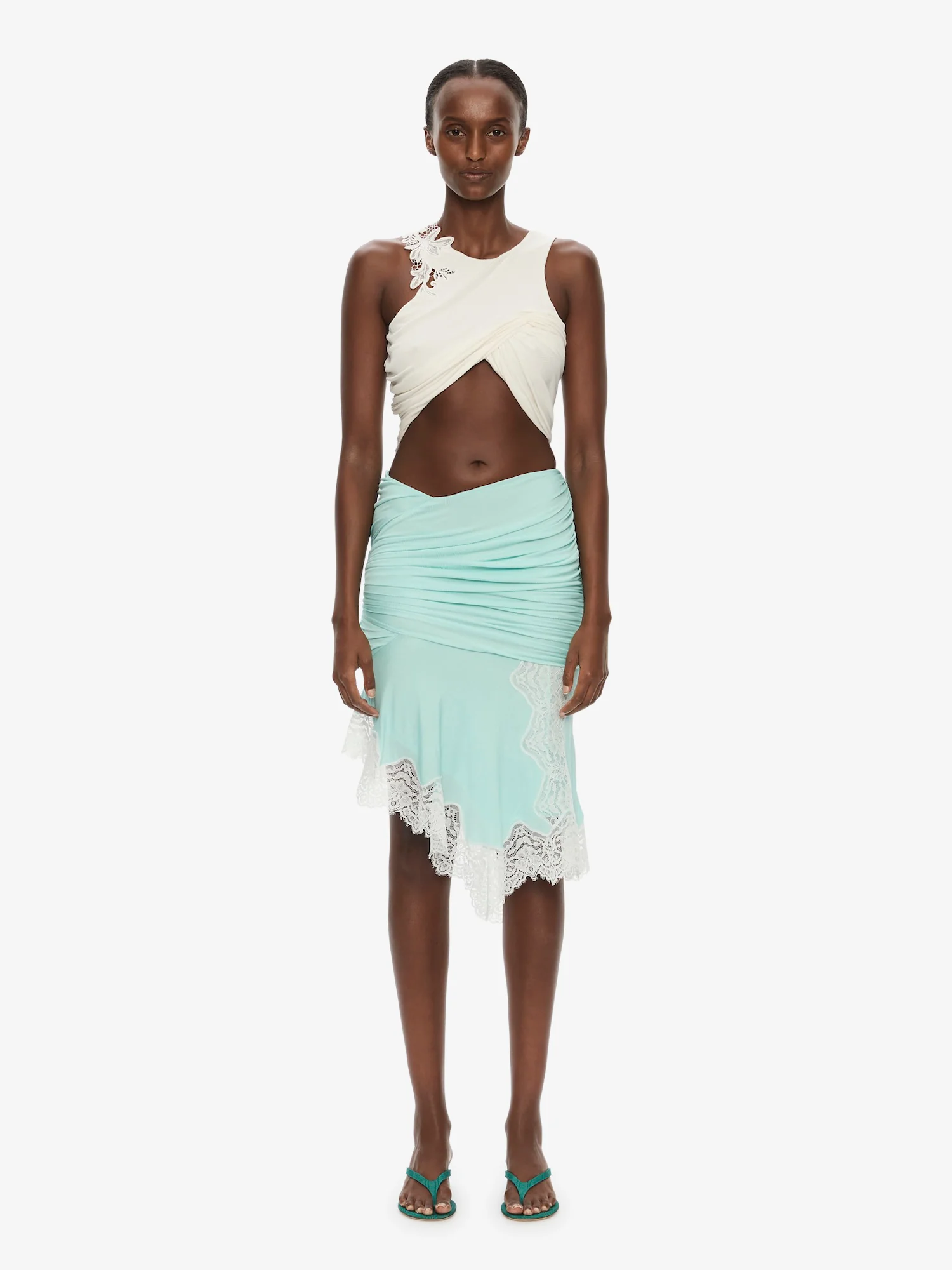 Incline Gathered Skirt