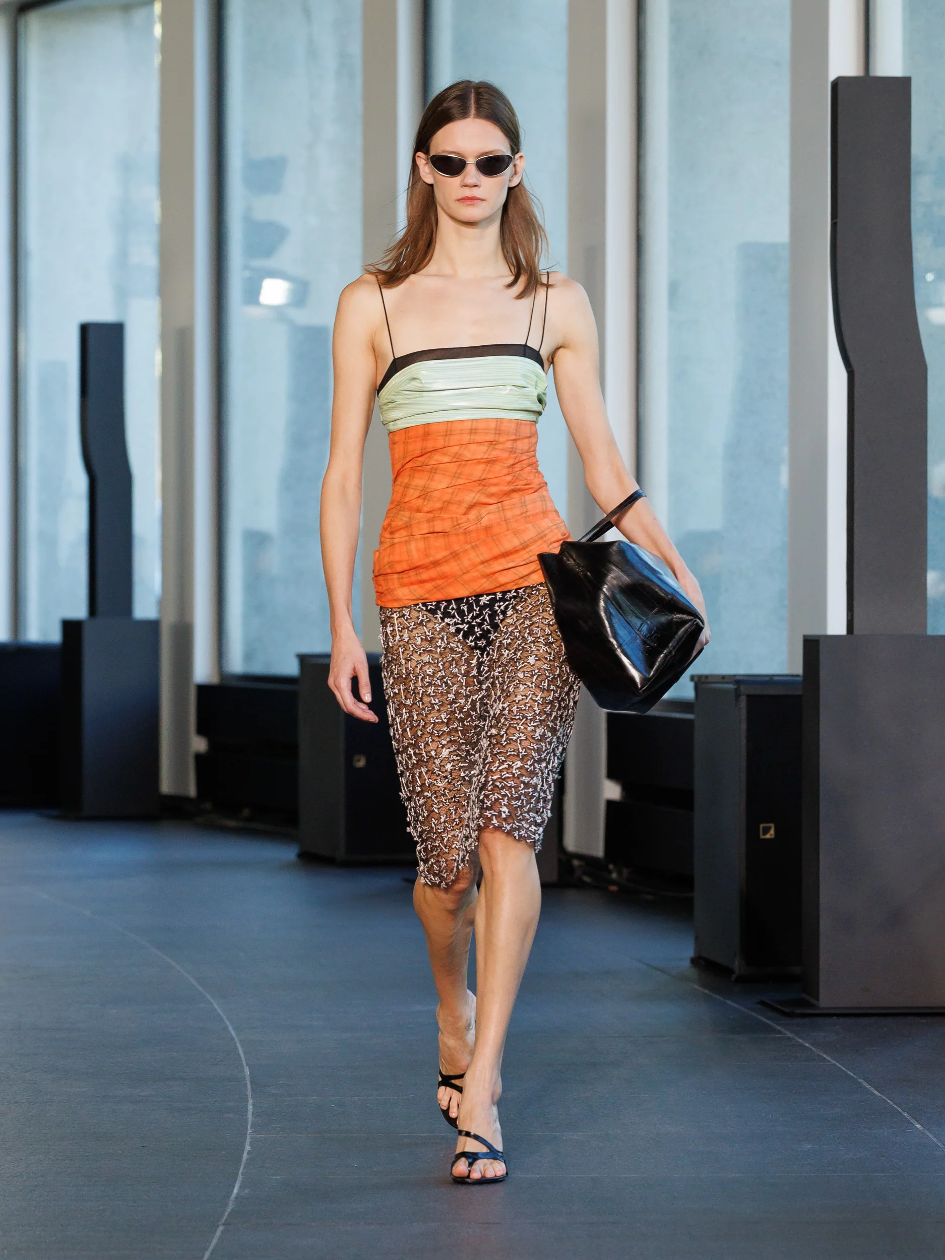 Spliced Bustier Fragment Lace Dress - Image 2