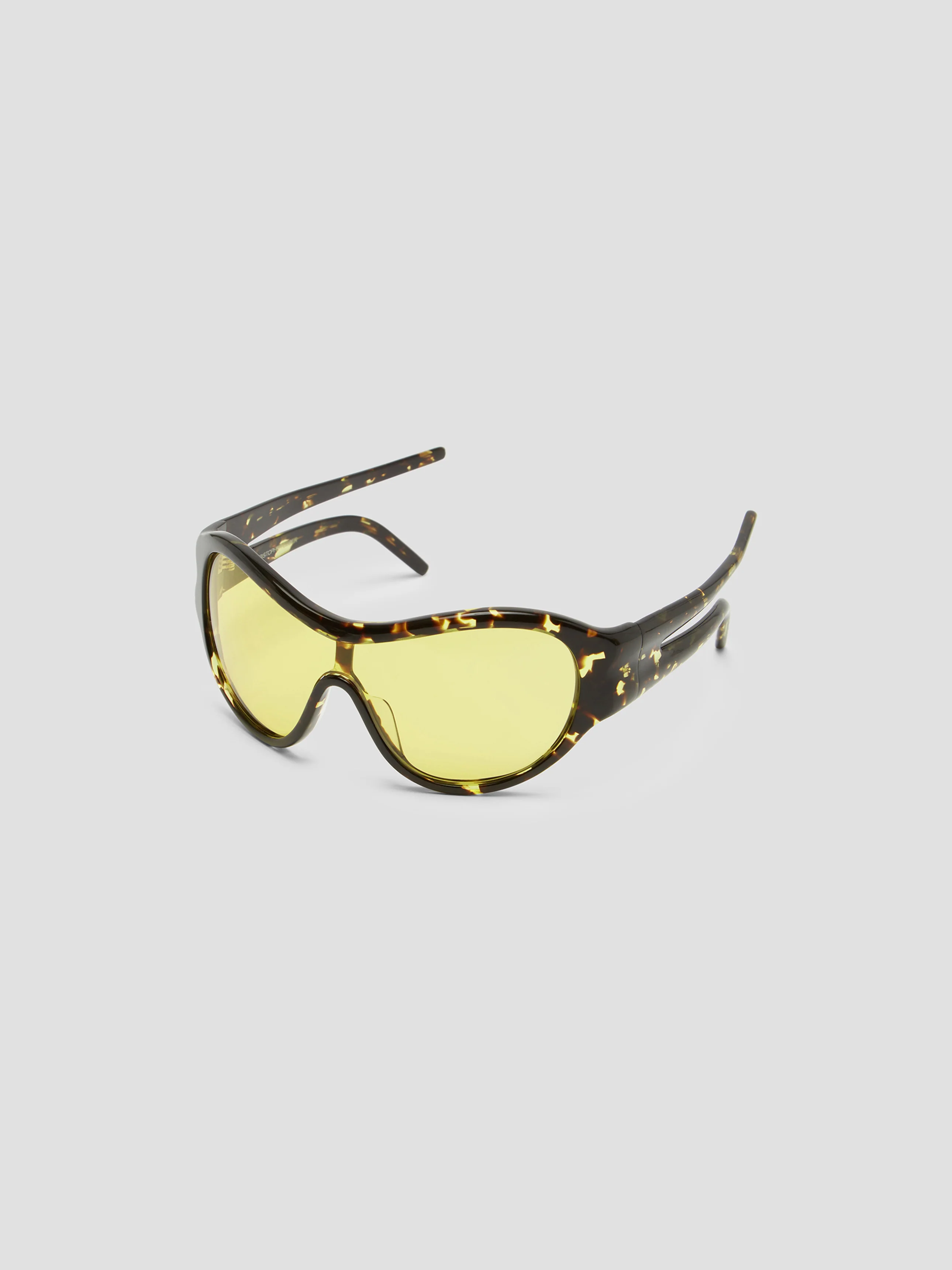Uma 98 Sunglasses - Image 2