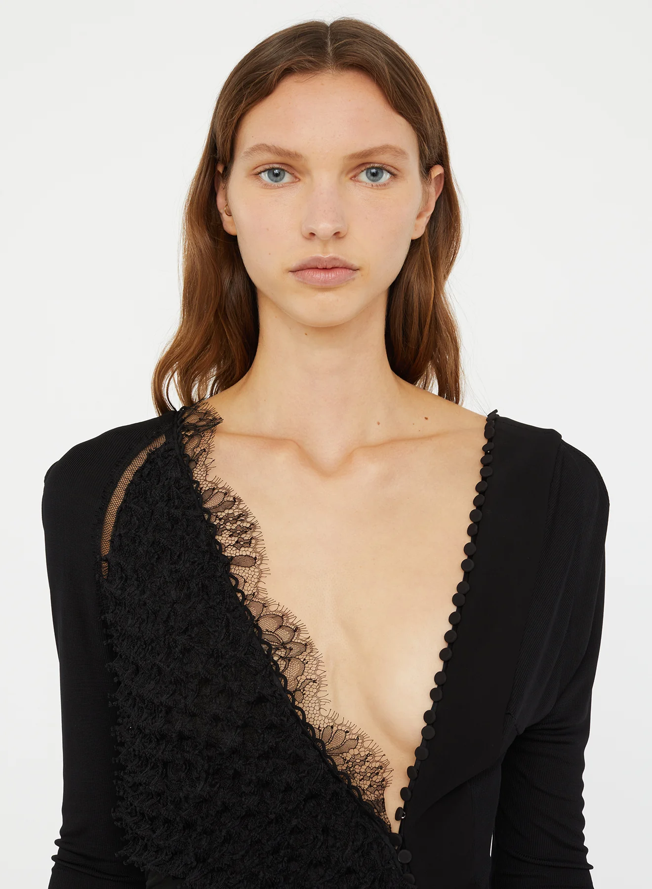 Vespertine Lace Gown - Image 5